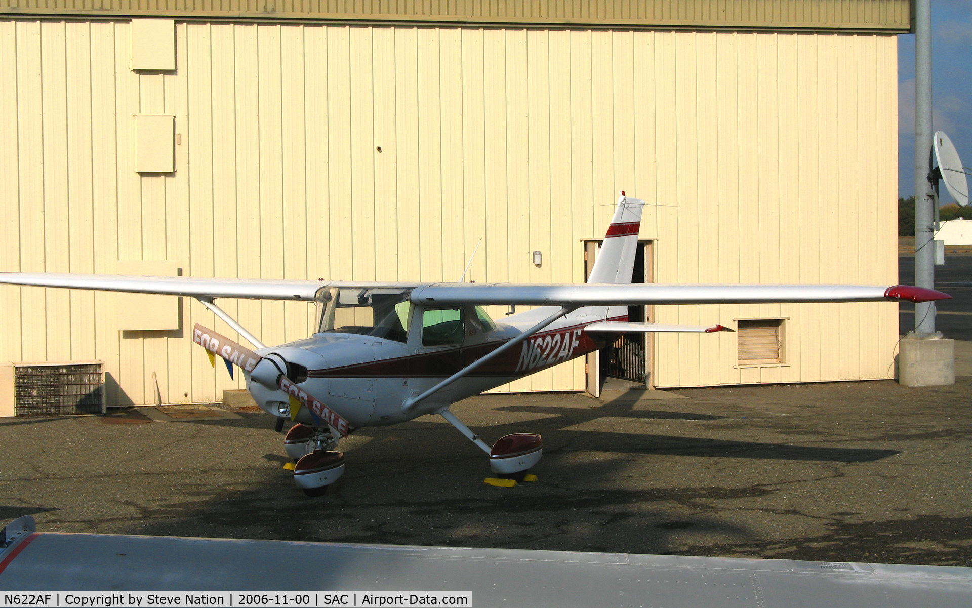 N622AF, 1981 Cessna 152 C/N 15285357, 1981 Cessna 152 @ Sacramento Exec Airport, CA