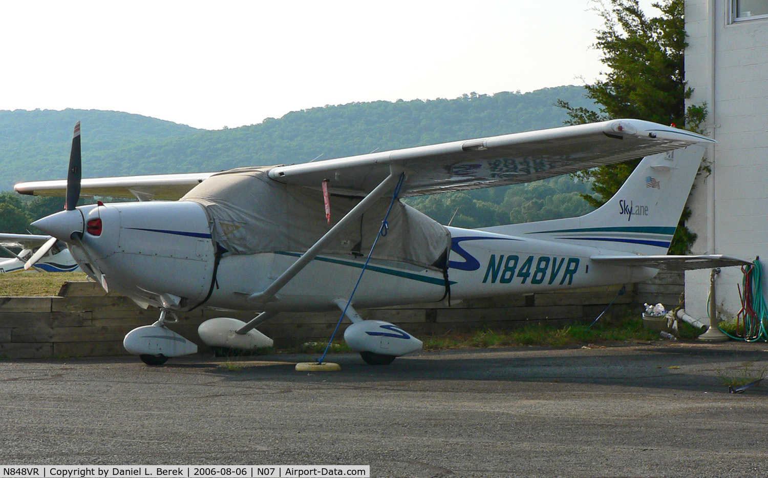N848VR, 2001 Cessna 182T Skylane C/N 18281041, Under that wrap is a shiny 2001 Skylane.