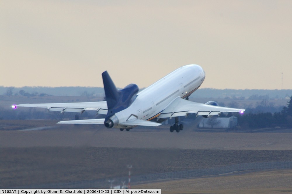 N163AT, 1982 Lockheed L-1011-385-3 TriStar 500 C/N 293A-1229, Airborne for the Alamo Bowl