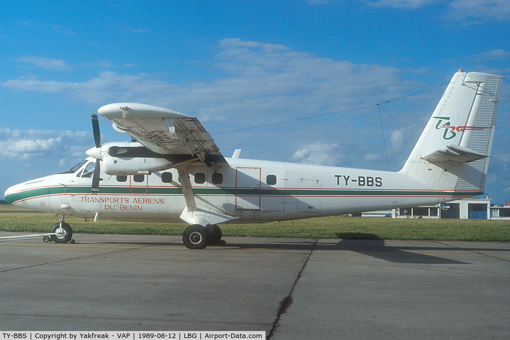 TY-BBS, 1984 De Havilland Canada DHC-6-300 Twin Otter C/N 807, Transports Aeriens du Benin Dash 6 Twin Otter