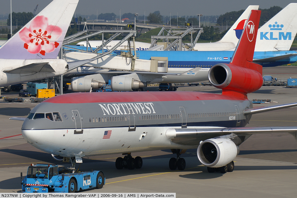 N237NW, 1982 McDonnell Douglas DC-10-30 C/N 47844, Northwest Airlines MDD DC10