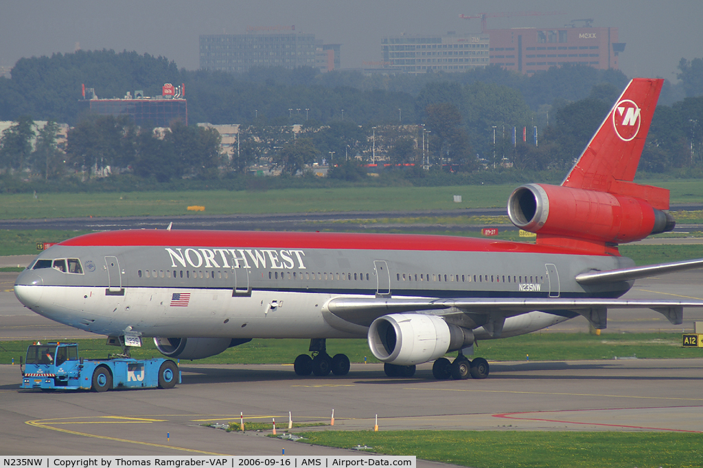 N235NW, 1975 McDonnell Douglas DC-10-30 C/N 46915, Northwest Airlines MDD DC10