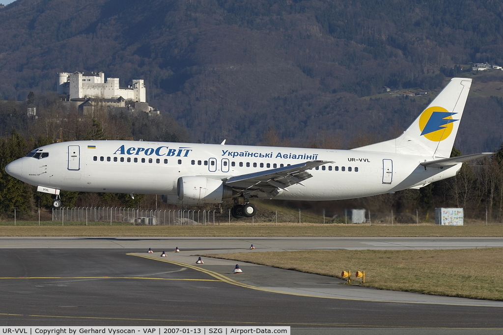 UR-VVL, Boeing 737-448 C/N 25052/2036, Salzburg @ highest frequenz