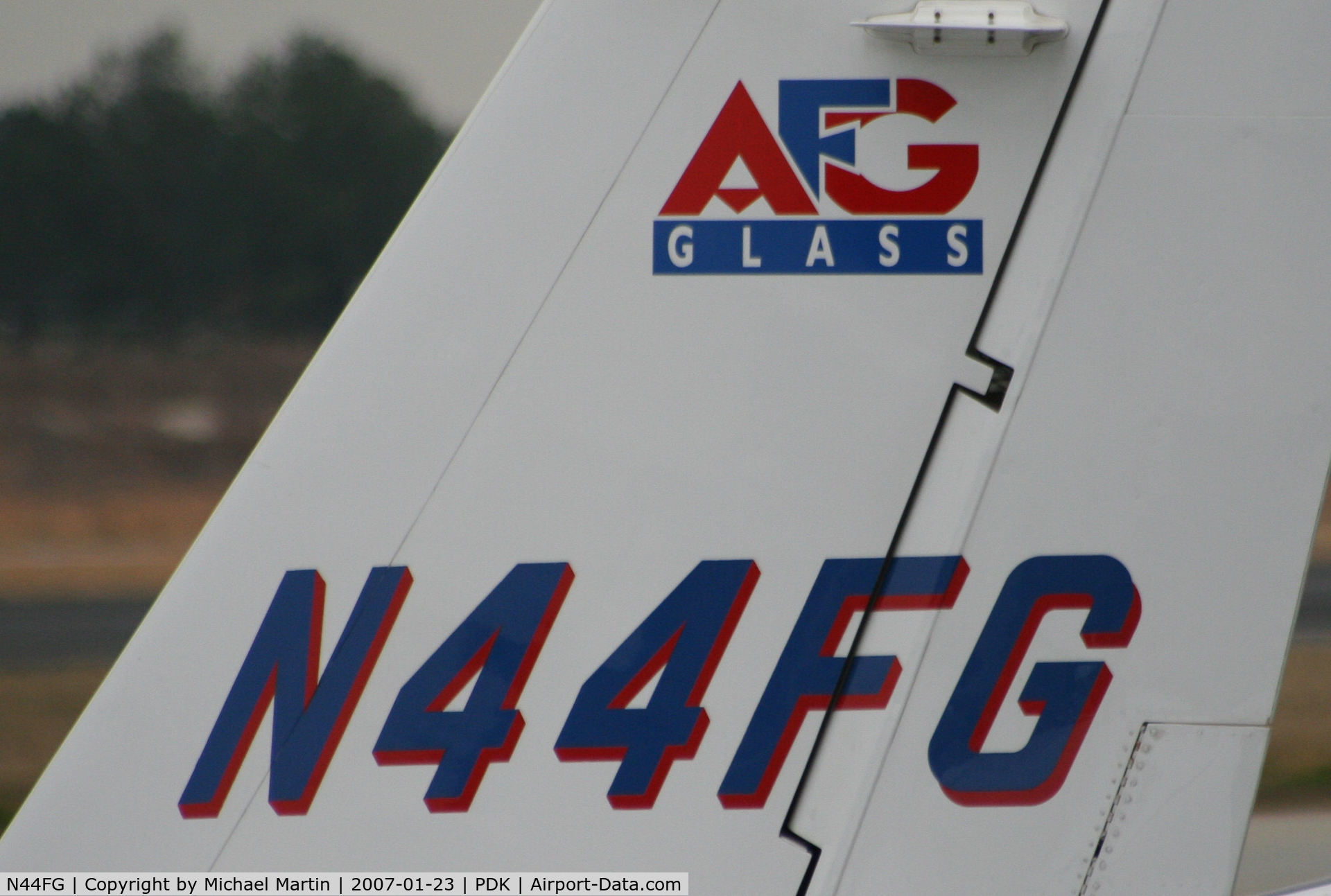 N44FG, 1998 Cessna 560 C/N 560-0470, Tail Numbers