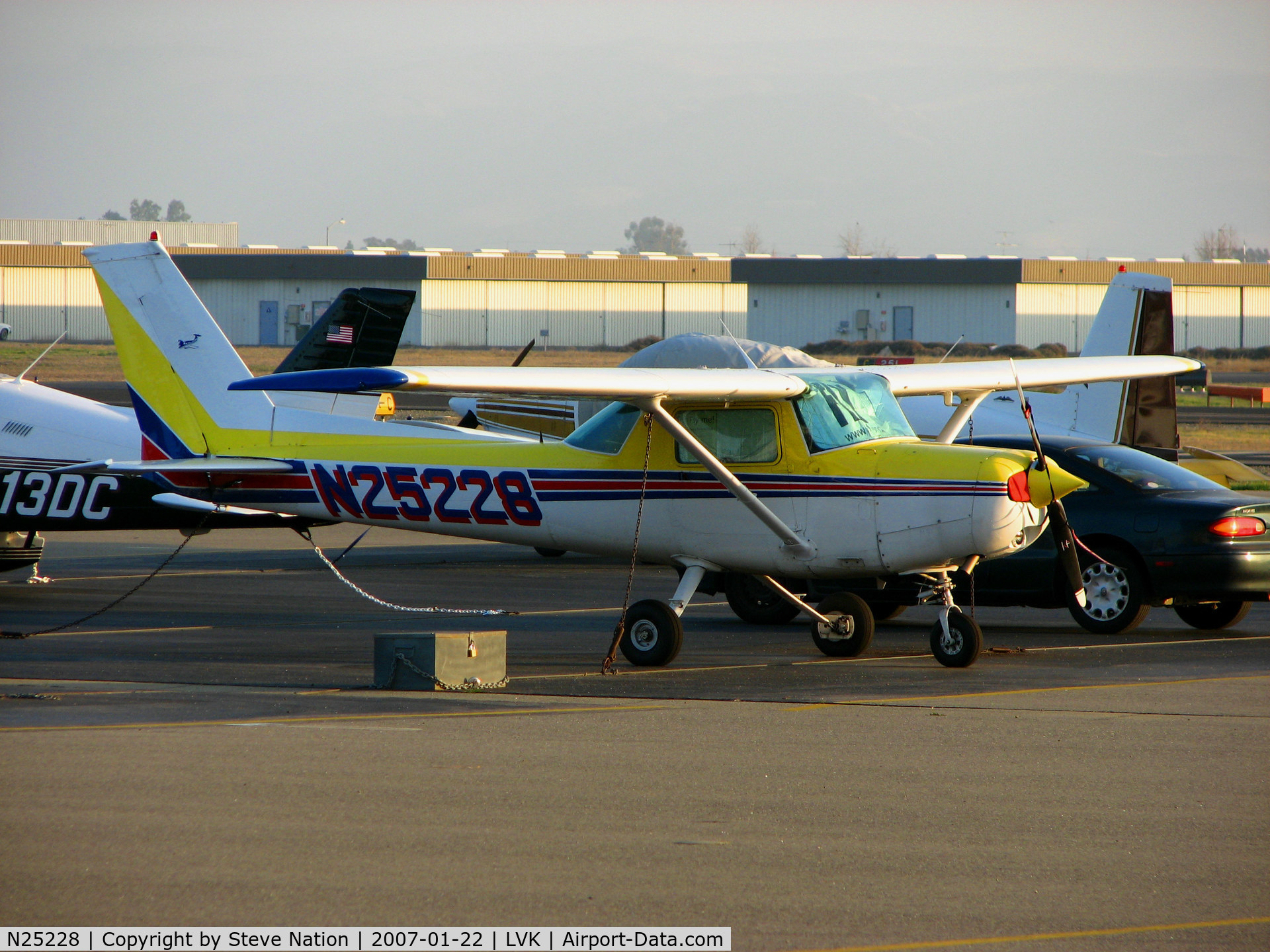 N25228, 1977 Cessna 152 C/N 15280543, Flying Particles 1977 Cessna 152 @ Livermore Municipal Airport, C