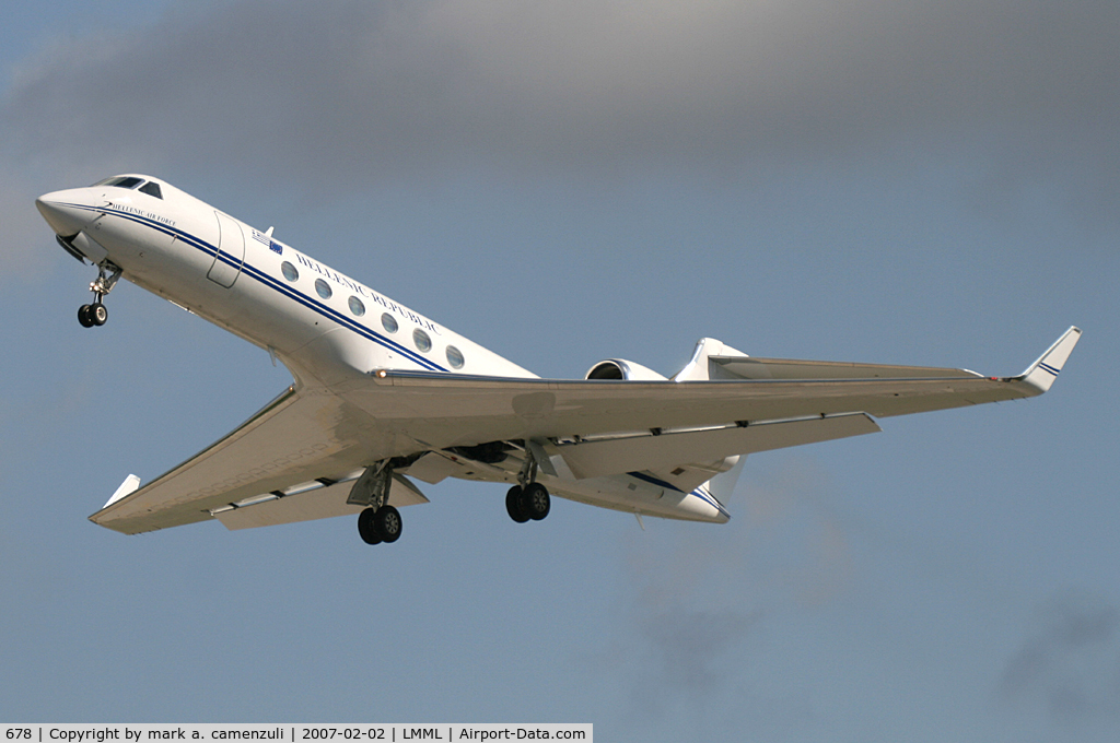 678, 2003 Gulfstream Aerospace G-V Gulfstream V C/N 678, G-5