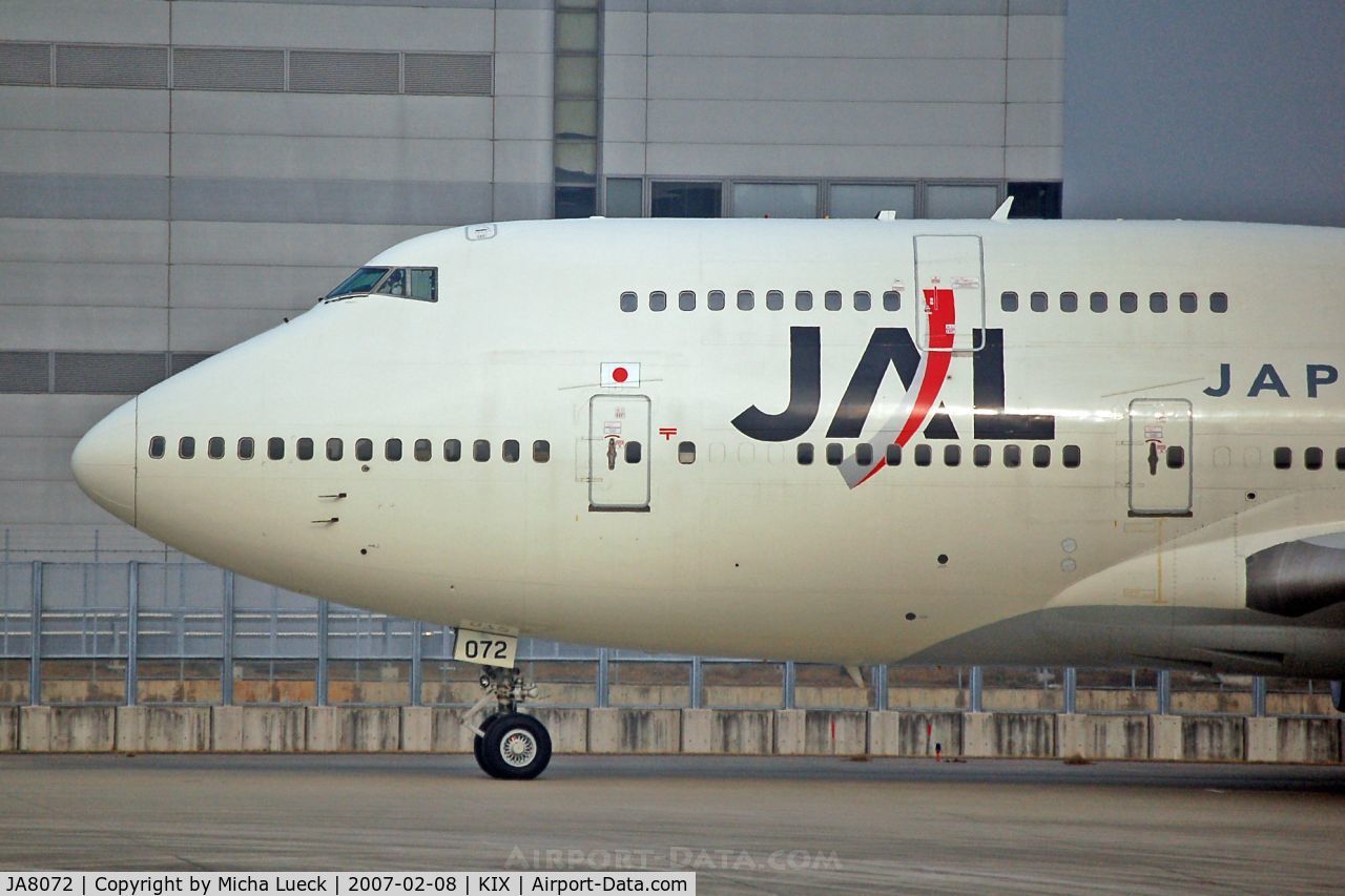 JA8072, 1990 Boeing 747-446 C/N 24424, At Osaka Kansai
