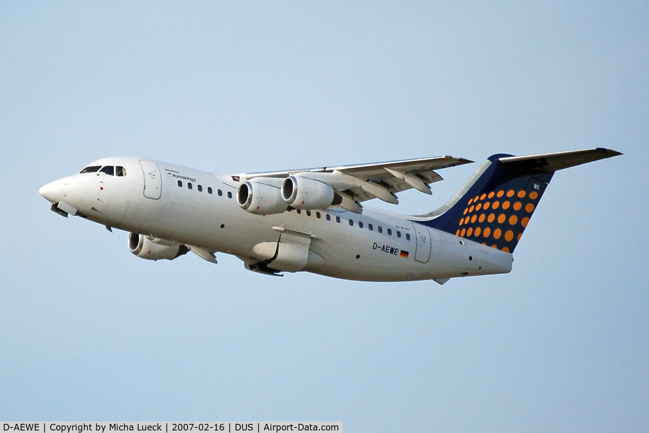 D-AEWE, 1987 British Aerospace BAe.146-200 C/N E2077, Climbing out of Düsseldorf