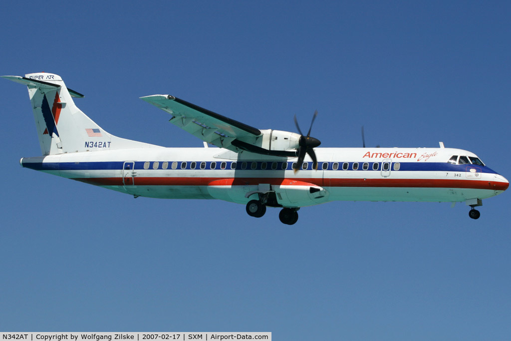 N342AT, 1993 ATR 72-212 C/N 345, visitor