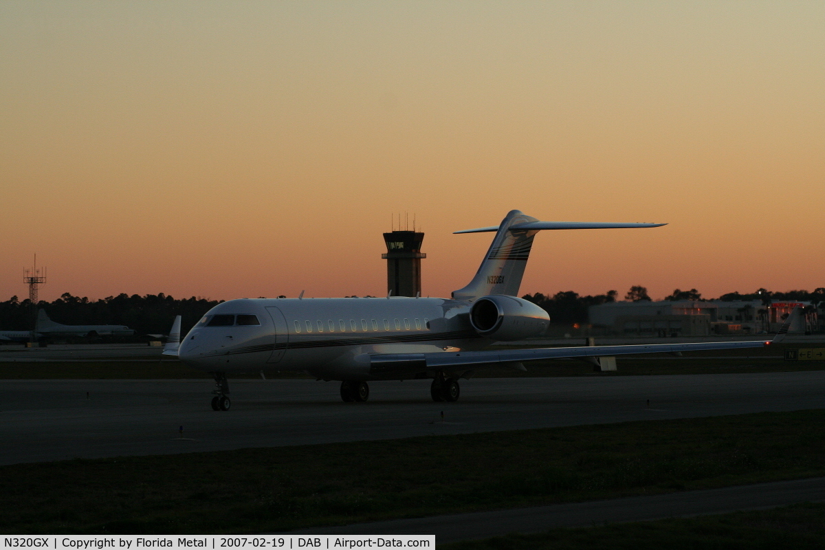 N320GX, 2002 Bombardier BD-700-1A10 Global Express C/N 9116, Global