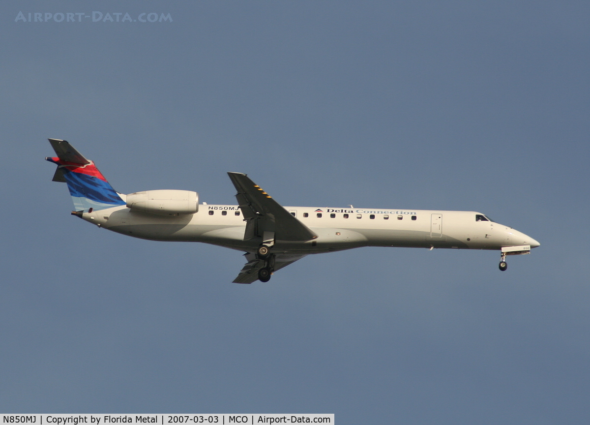 N850MJ, 2002 Embraer EMB-145LR C/N 145568, Freedom Air