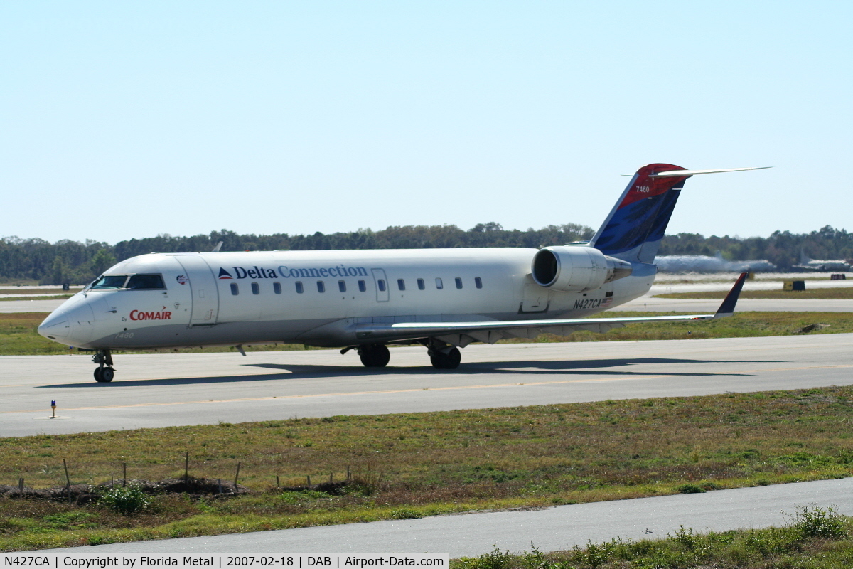 N427CA, 2000 Bombardier CRJ-100ER (CL-600-2B19) C/N 7460, Comair