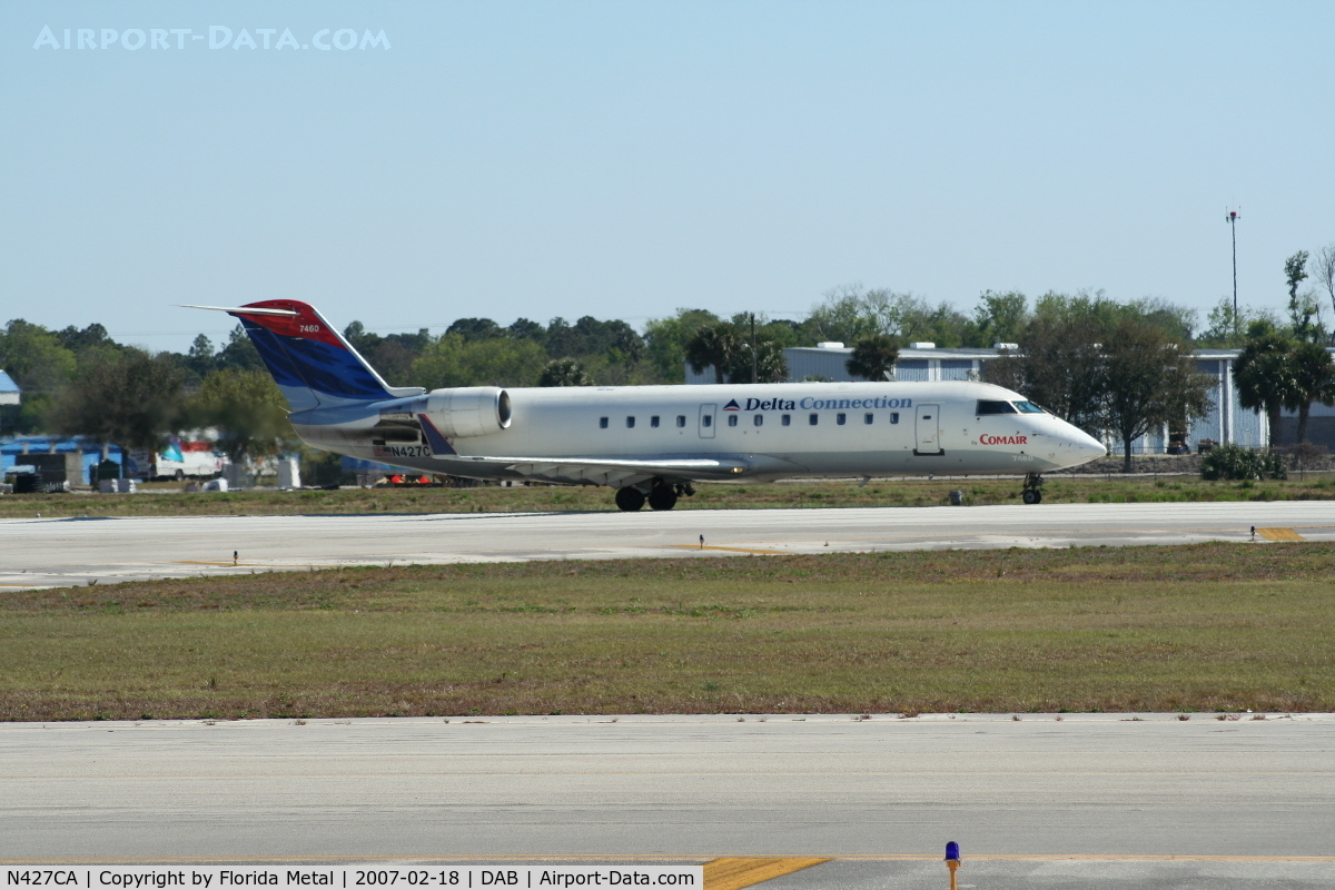 N427CA, 2000 Bombardier CRJ-100ER (CL-600-2B19) C/N 7460, Comair