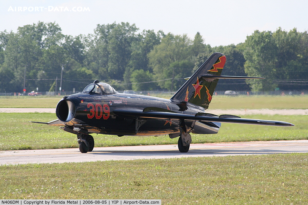 N406DM, 1957 Mikoyan-Gurevich MiG-17T C/N 0613, Mig-17