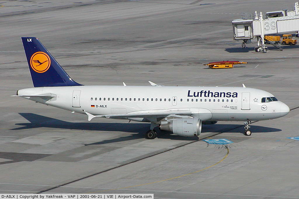 D-AILX, 1998 Airbus A319-114 C/N 860, Lufthansa Airbus 319