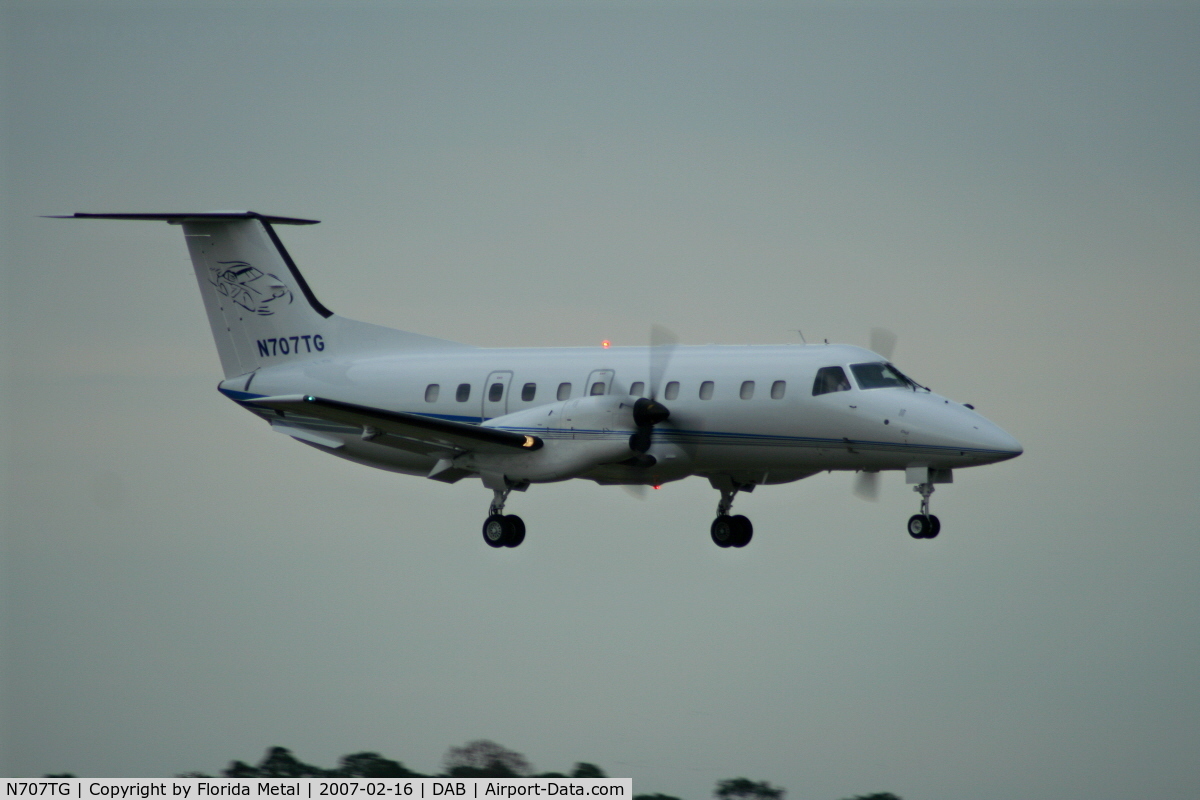 N707TG, 1990 Embraer EMB-120ER Brasilia C/N 120.182, Robbie Gordon