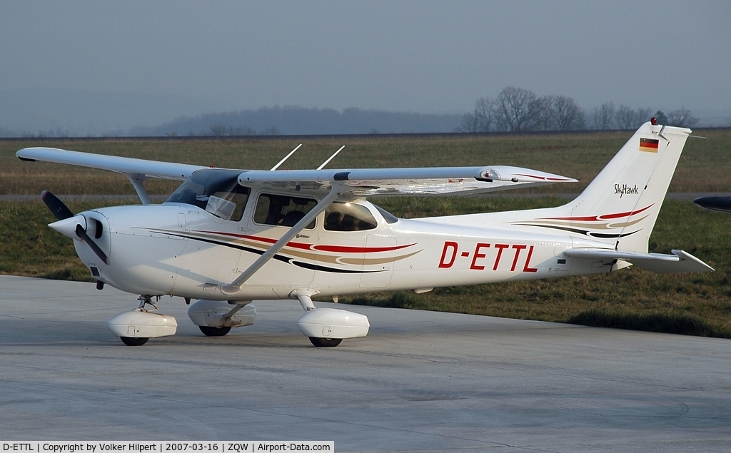 D-ETTL, 2004 Cessna 172R Skyhawk C/N 17281217, Reims/Cessna F172R