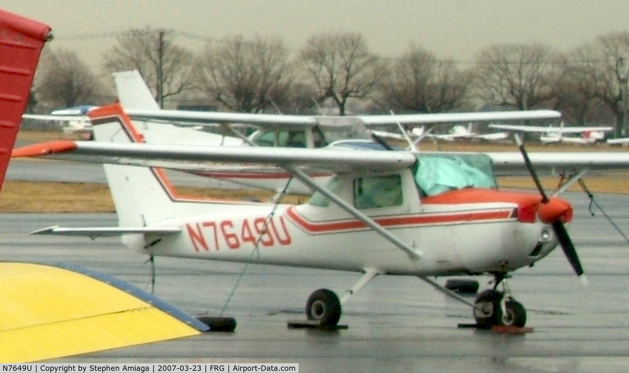 N7649U, 1975 Cessna 150M C/N 15077775, 150 On the Echo Ramp
