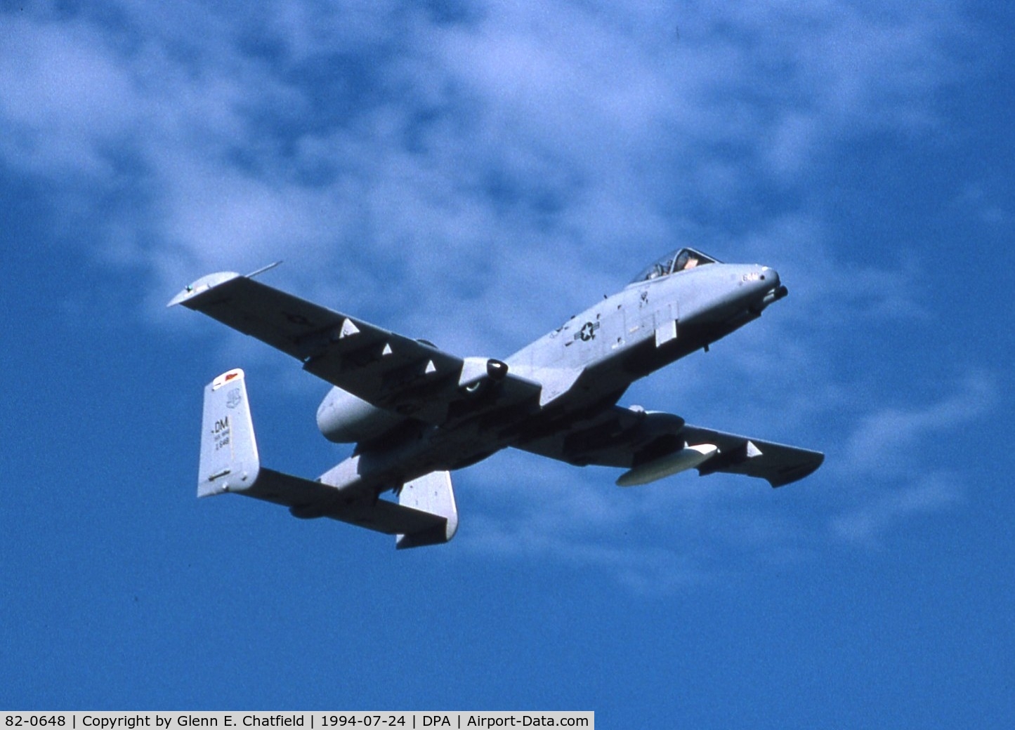 82-0648, 1982 Fairchild Republic A-10C Thunderbolt II C/N A10-0696, A-10A overflying runway 1L