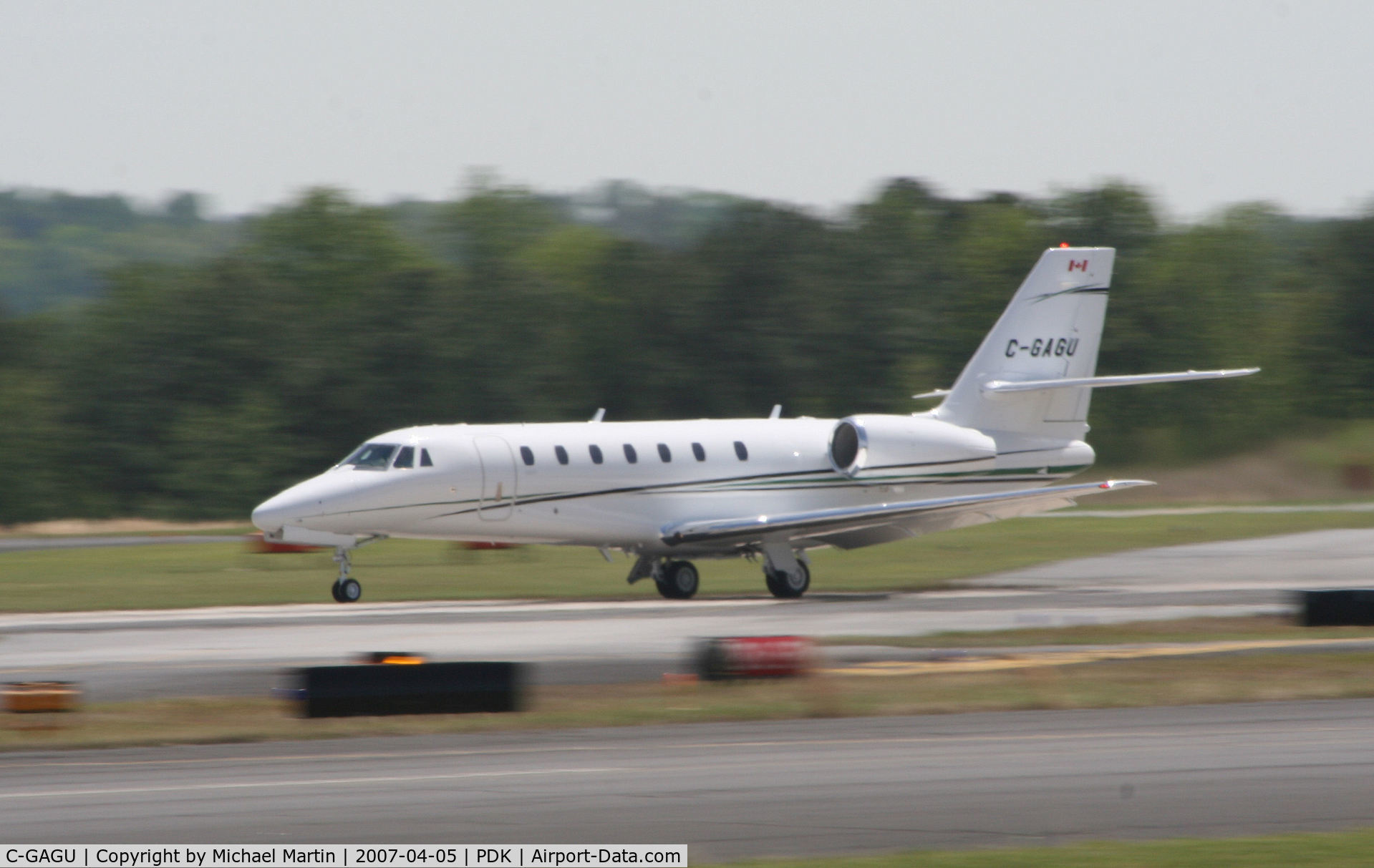 C-GAGU, 2006 Cessna 680 Citation Sovereign C/N 680-0100, Taking off from Runway 2R