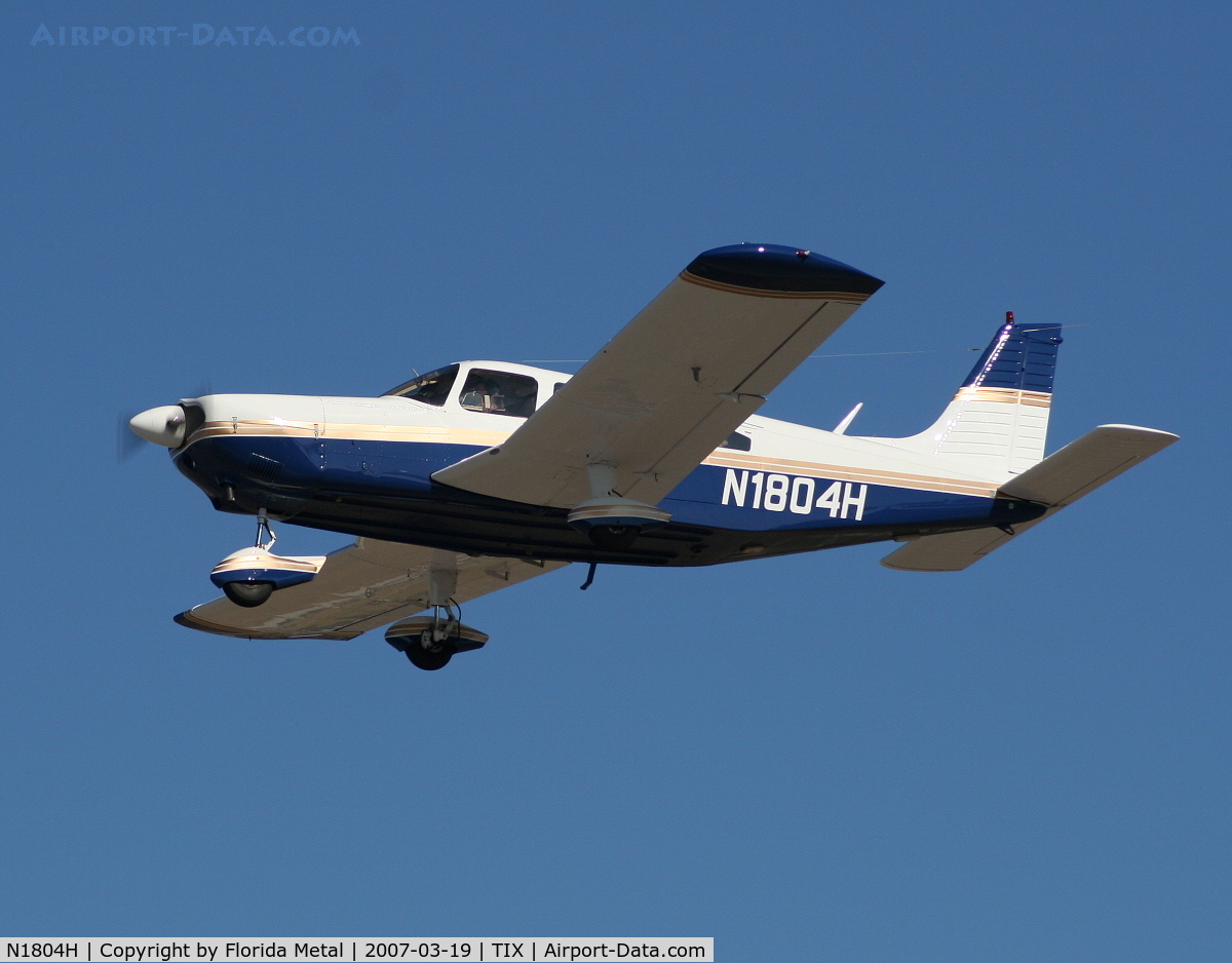 N1804H, 1977 Piper PA-32-260 Cherokee Six C/N 32-7700012, PA-32