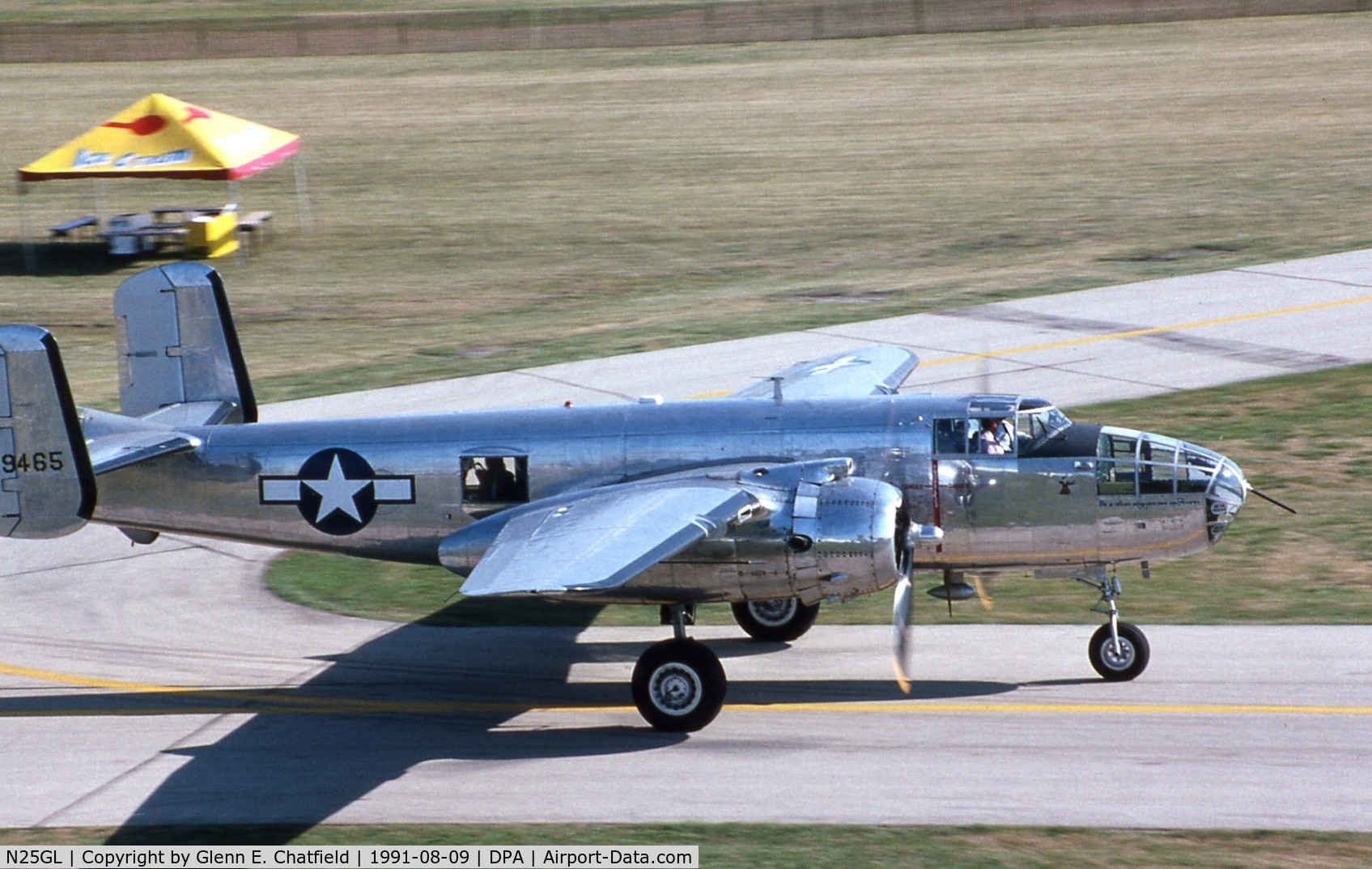N25GL, 1944 North American TB-25N Mitchell C/N 44-29465 (108-32740), Taxiing by the control tower