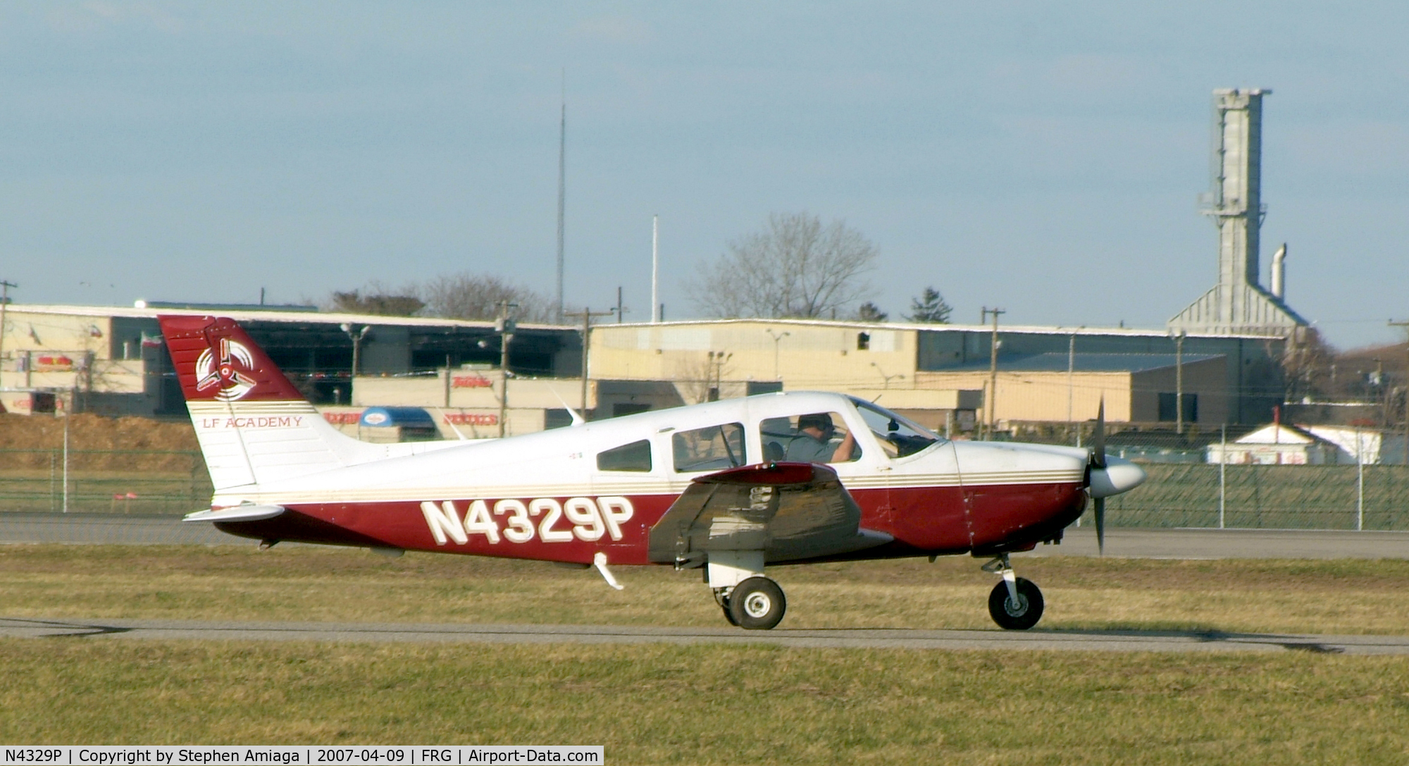 N4329P, 1983 Piper PA-28-181 C/N 28-8490022, Archer taxiing to the Active, 32