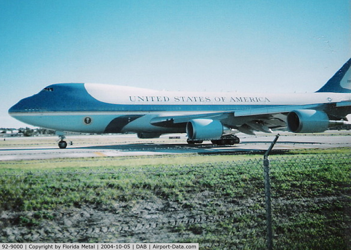 92-9000, 1987 Boeing VC-25A (747-2G4B) C/N 23825, Air Force 1