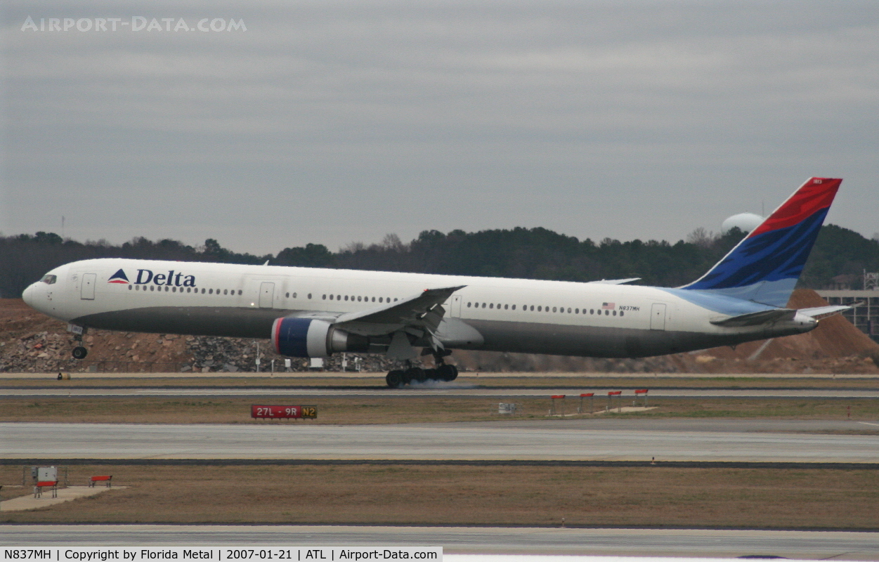 N837MH, 2000 Boeing 767-432/ER C/N 29710, Delta