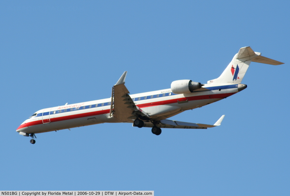 N501BG, 2001 Bombardier CRJ-701ER (CL-600-2C10) Regional Jet C/N 10017, Eagle