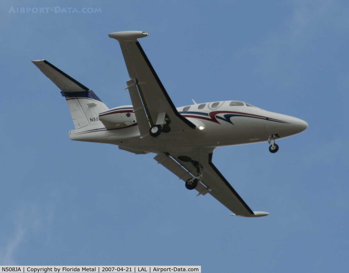 N508JA, 2006 Eclipse Aviation Corp EA500 C/N 000001, E500