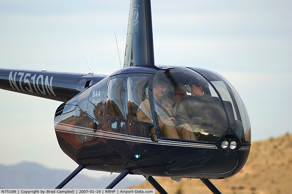 N7510N, 2006 Robinson R44 Raven II C/N 11170, Shining Star Helicopters - Las Vegas, Nevada / 2006 Robinson Helicopter Company R44 II.