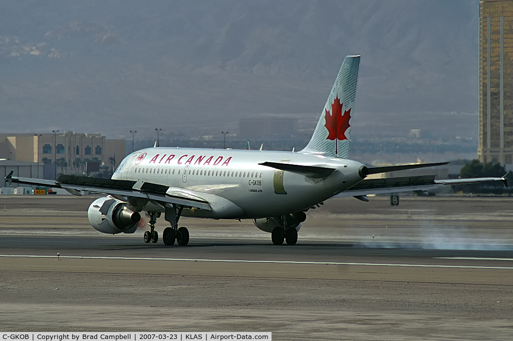 C-GKOB, 2002 Airbus A319-112 C/N 1853, Air Canada / 2002 Airbus A319-112