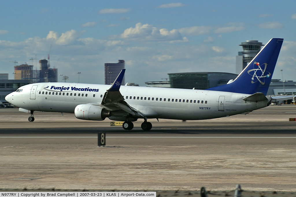 N977RY, 2004 Boeing 737-86N C/N 32740, Funjet / 2004 Boeing 737-86N