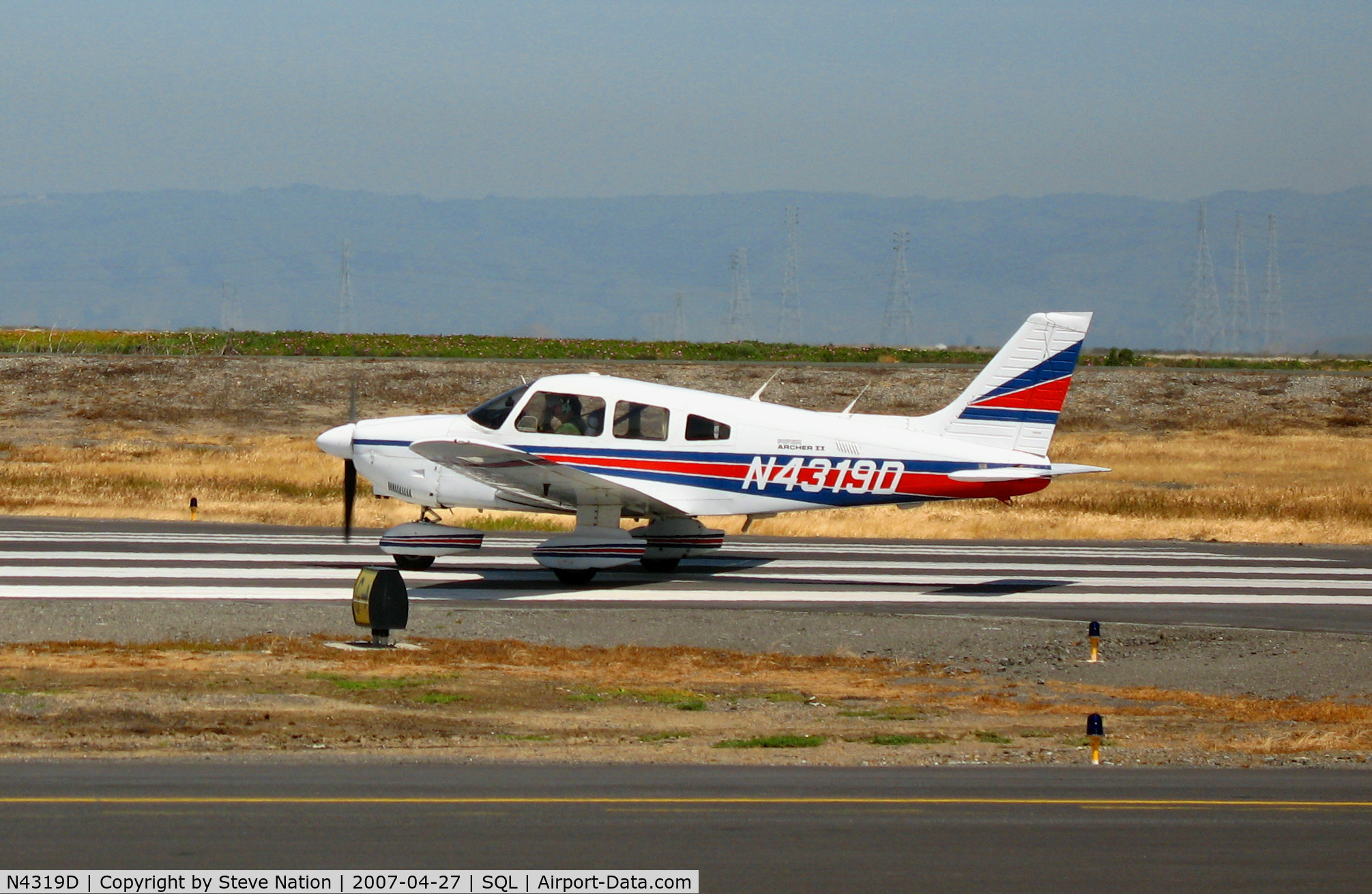 N4319D, 1983 Piper PA-28-181 Archer C/N 28-8490007, Arch Aviation 1983 Piper PA-28-181 beginning take-off run @ San Carlos, CA