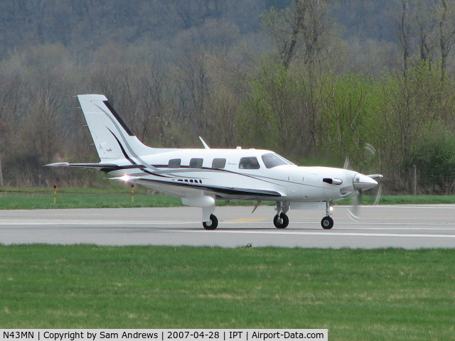 N43MN, Piper PA-46-500TP C/N 4697205, Starting the Take off run