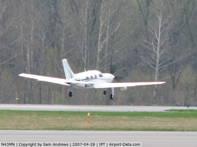 N43MN, Piper PA-46-500TP C/N 4697205, Just after lift off