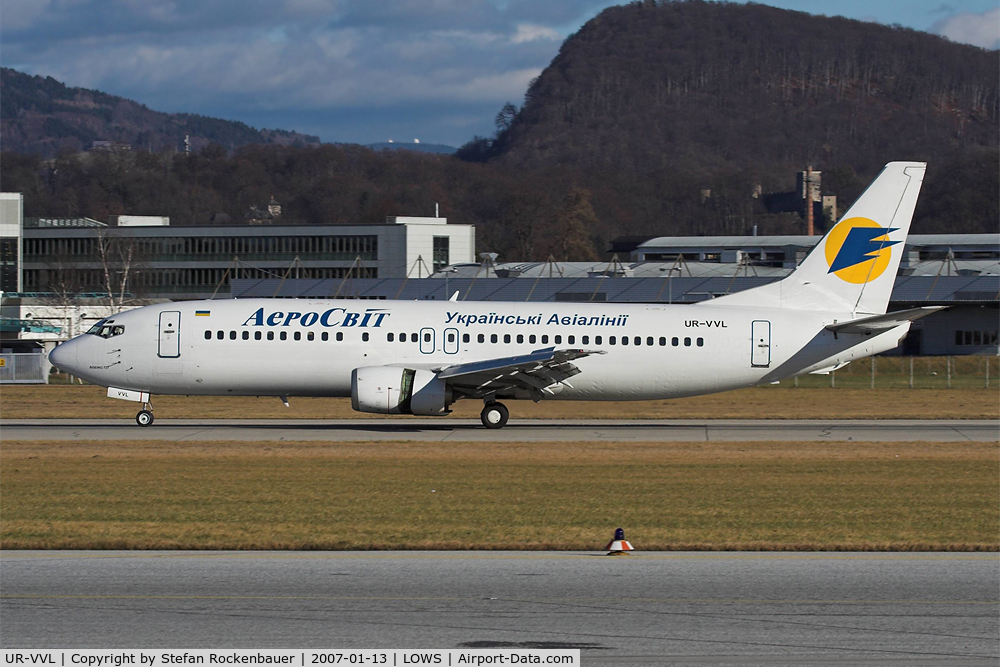 UR-VVL, Boeing 737-448 C/N 25052/2036, AeroSvit 737 arriving Salzburg.