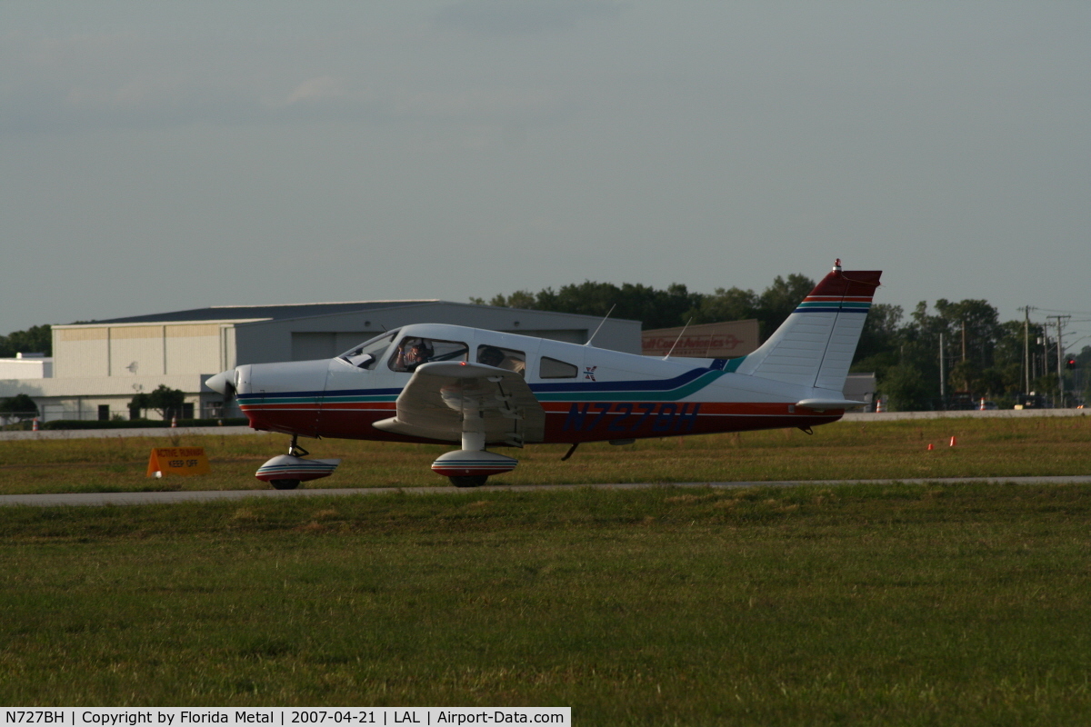 N727BH, 1974 Piper PA-28-151 Cherokee Warrior C/N 28-7415464, PA-28