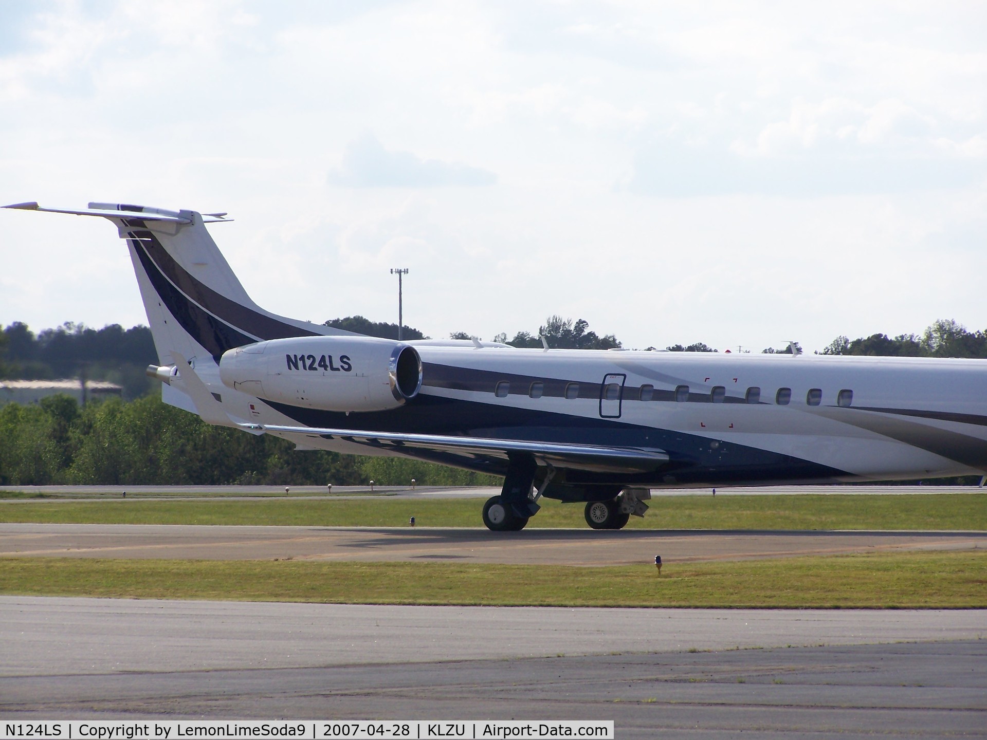 N124LS, 2006 Embraer EMB-135BJ Legacy C/N 14500948, Just another Day