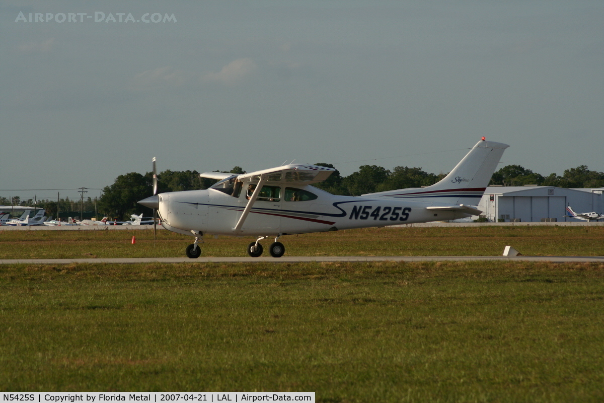 N5425S, 1980 Cessna R182 Skylane RG C/N R18201570, R182