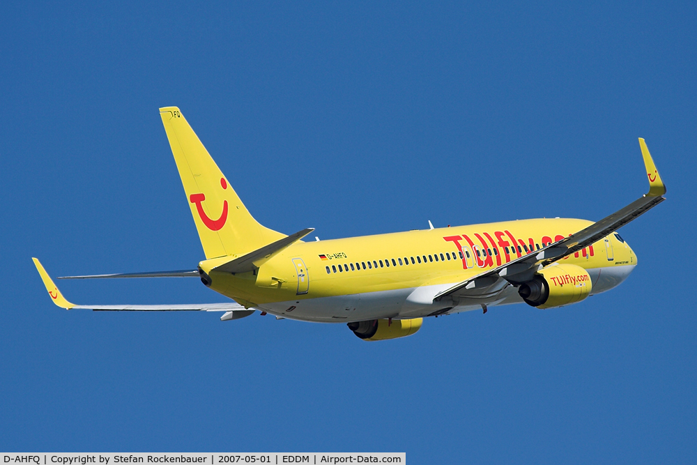 D-AHFQ, 2000 Boeing 737-8K5 C/N 27992, Yellow Taxi.