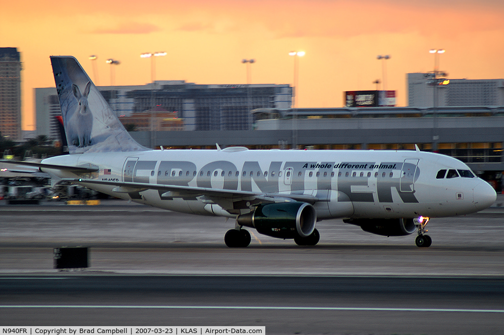 N940FR, 2005 Airbus A319-111 C/N 2465, Frontier Airlines - 'Snowshoe Hare' / Airbus A319-111