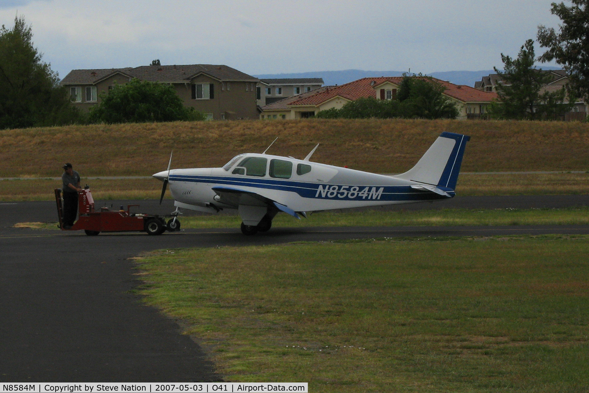 N8584M, 1963 Beech 35-B33 Debonair C/N CD-676, 1963 Beech 35-B33 Bonanza at Woodland Aviation @ Watts-Woodland Airport, CA