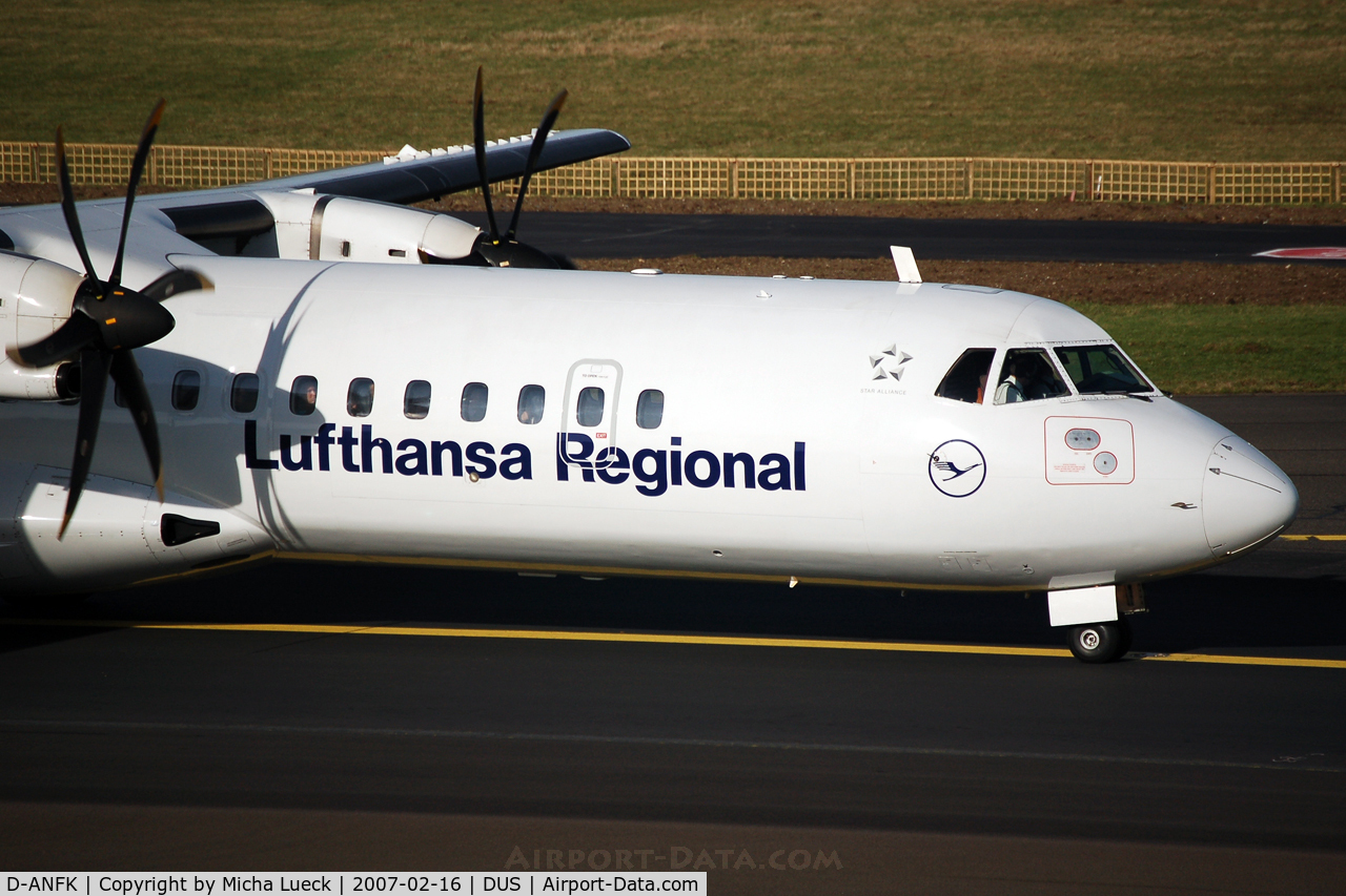 D-ANFK, 2001 ATR 72-212A C/N 666, Taxiing to the runway