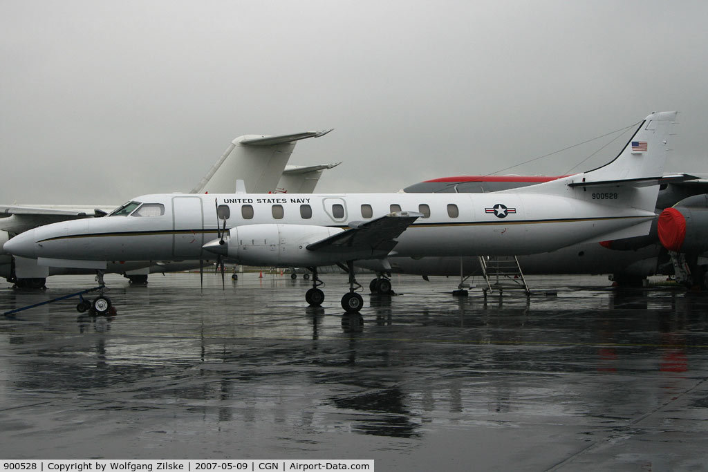 900528, 1990 Fairchild C-26D Metro 23 C/N DC-795M, visitor