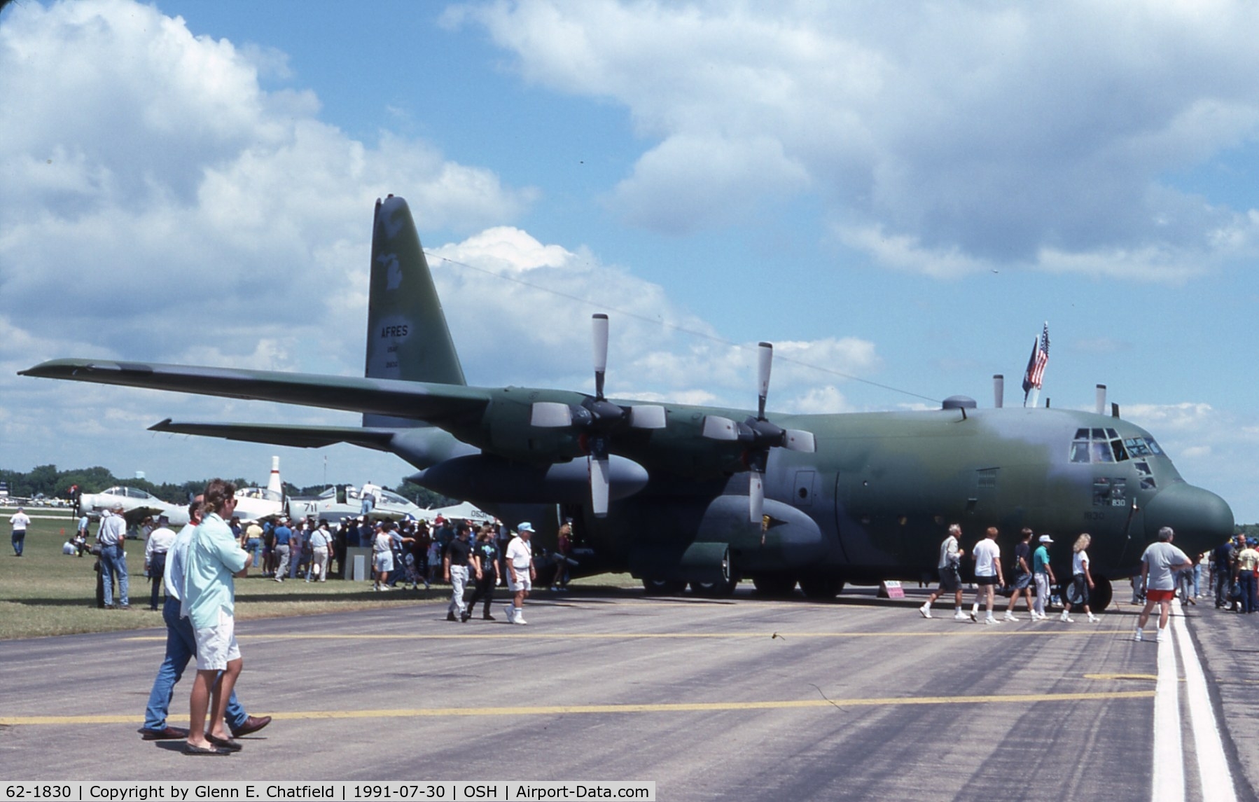 62-1830, 1962 Lockheed C-130E-LM Hercules C/N 382-3793, C-130E at the EAA Fly In