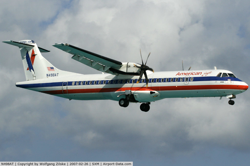 N498AT, 1997 ATR 72-212A C/N 498, visitor