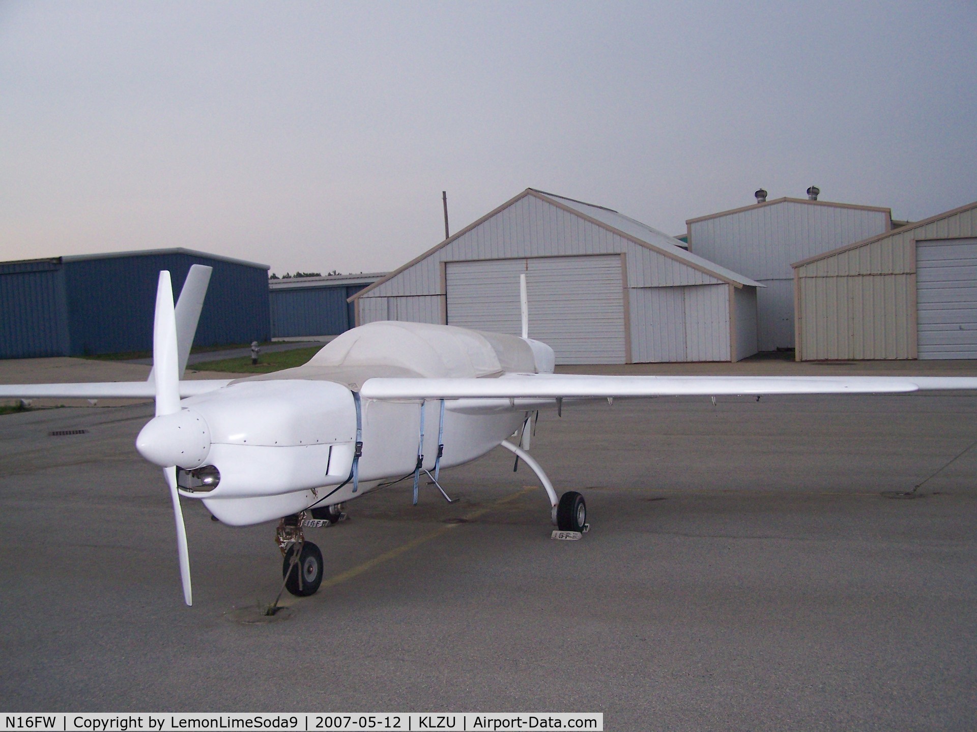 N16FW, Rutan Defiant C/N 28, Just another day.