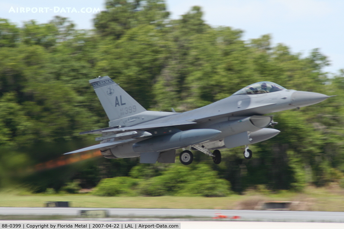 88-0399, 1988 General Dynamics F-16C Fighting Falcon C/N 5C-613, F-16